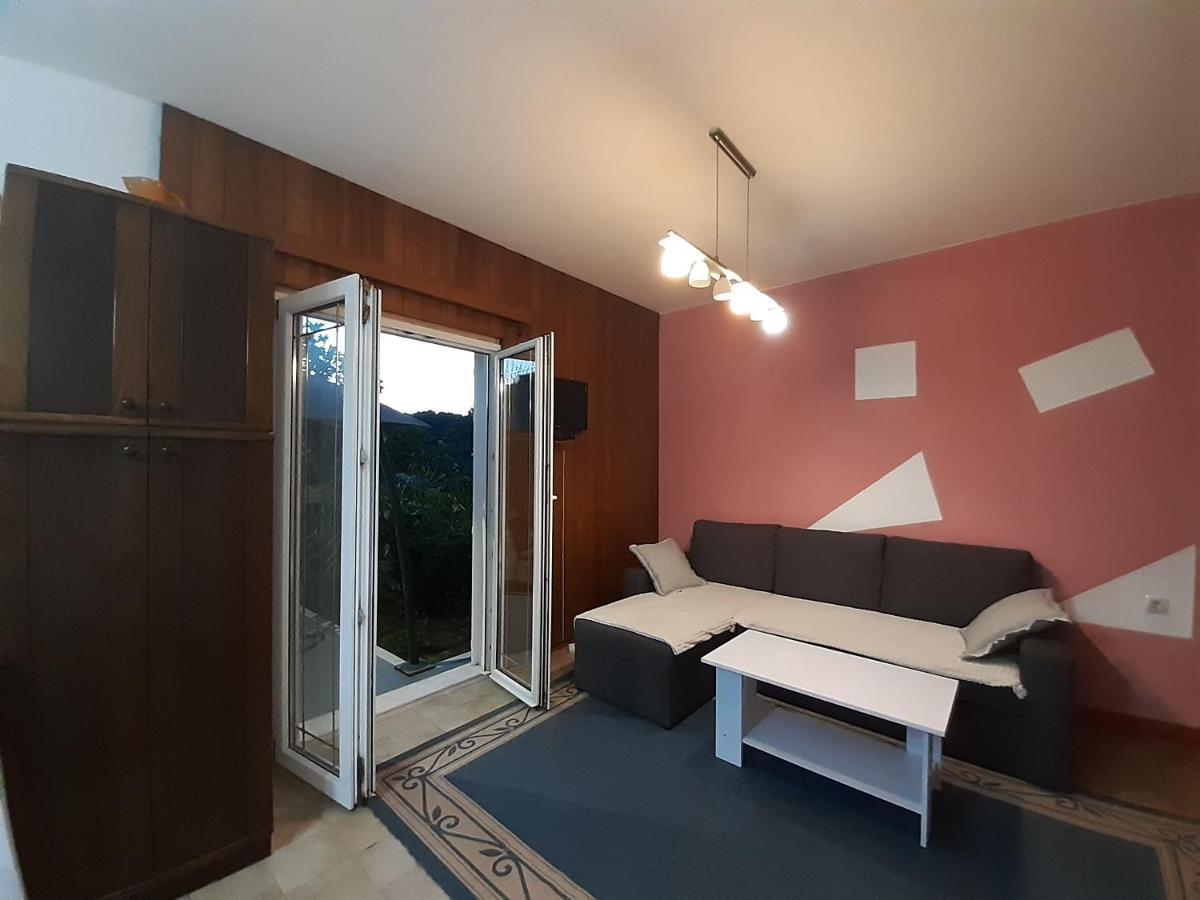 Apartments Cebalo - Ekonomija 科尔丘拉 外观 照片