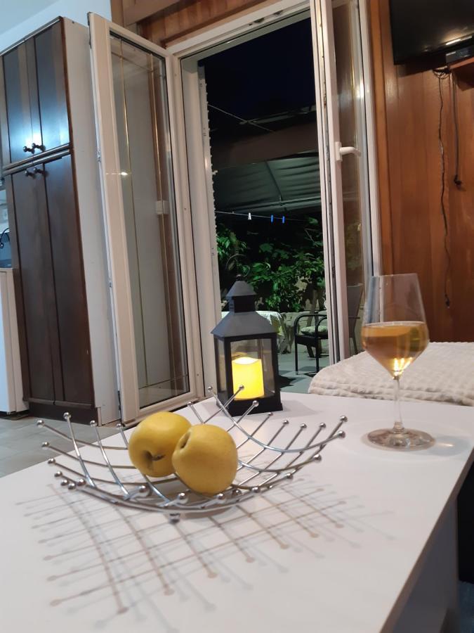 Apartments Cebalo - Ekonomija 科尔丘拉 外观 照片