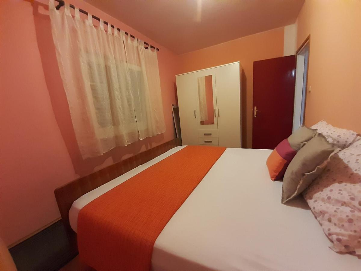Apartments Cebalo - Ekonomija 科尔丘拉 外观 照片