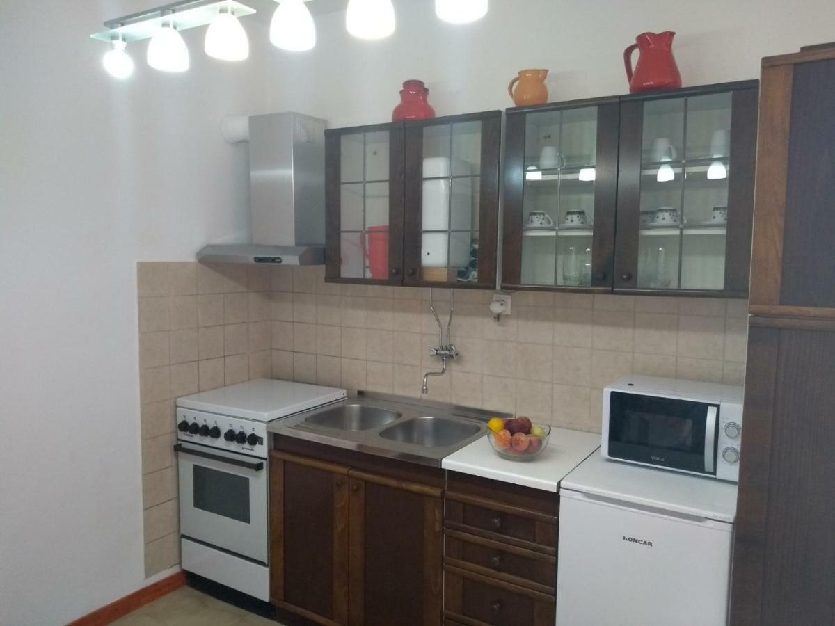 Apartments Cebalo - Ekonomija 科尔丘拉 外观 照片